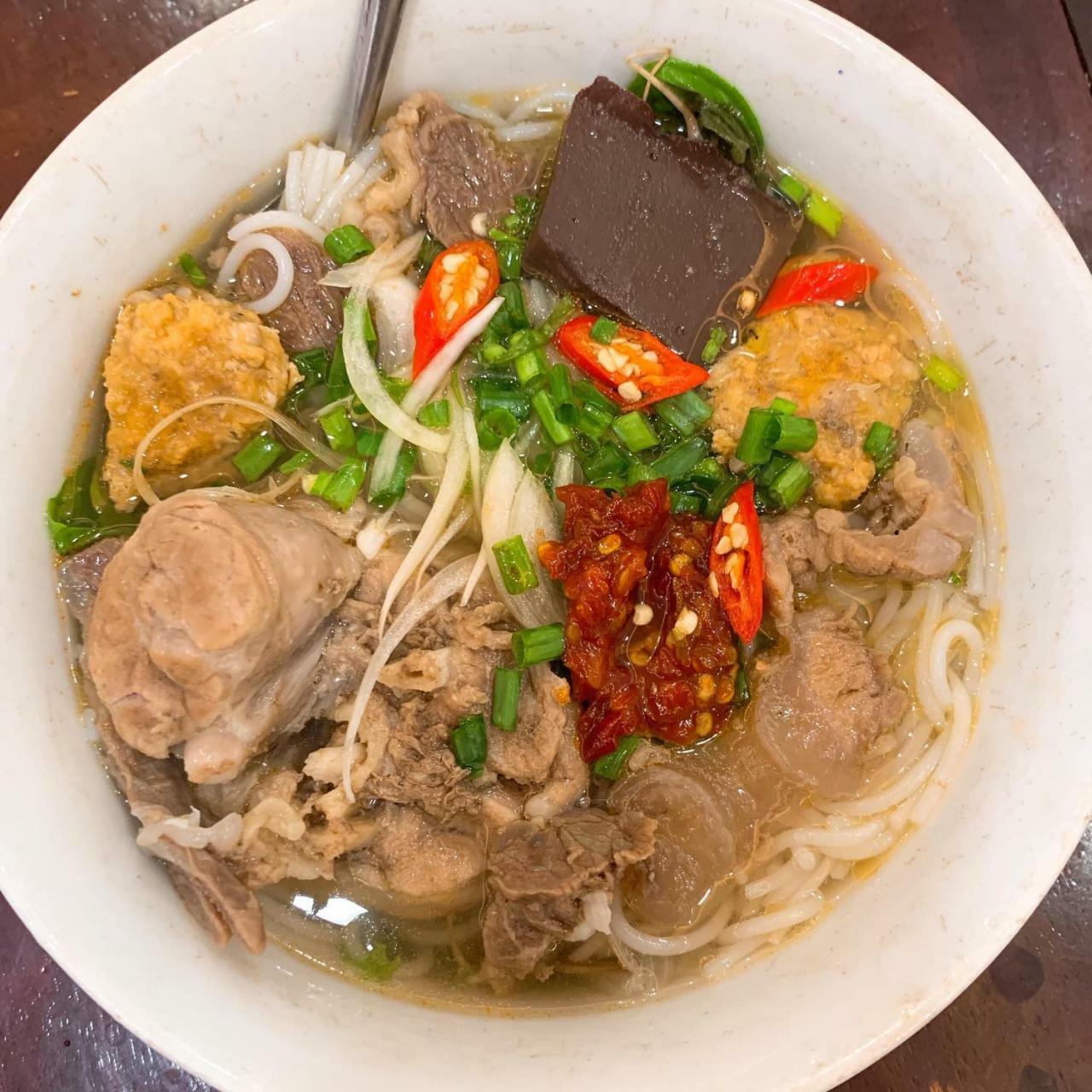 Viet Hostel Hué Eksteriør billede